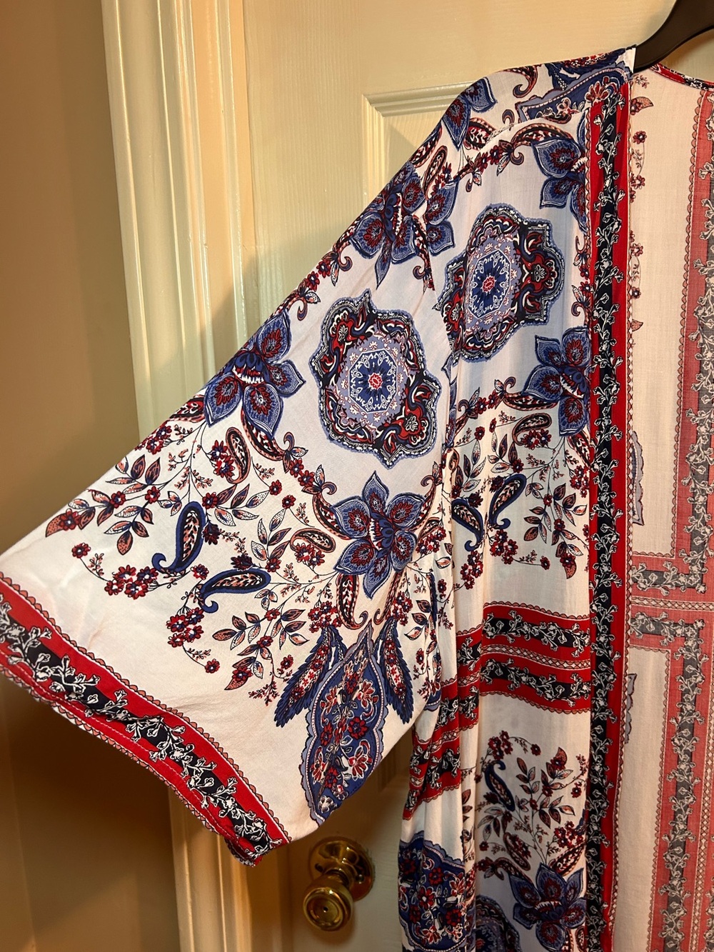Maurices White Red and Blue Printed Kimono Tunic - Picture 2 of 6